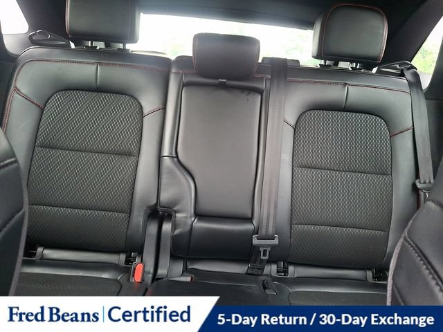 Certified 2025 Ford Escape ST-Line Select AWD/4WD image 18