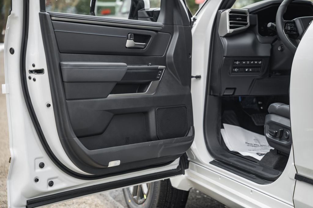 New 2026 Toyota Tundra Platinum image 43