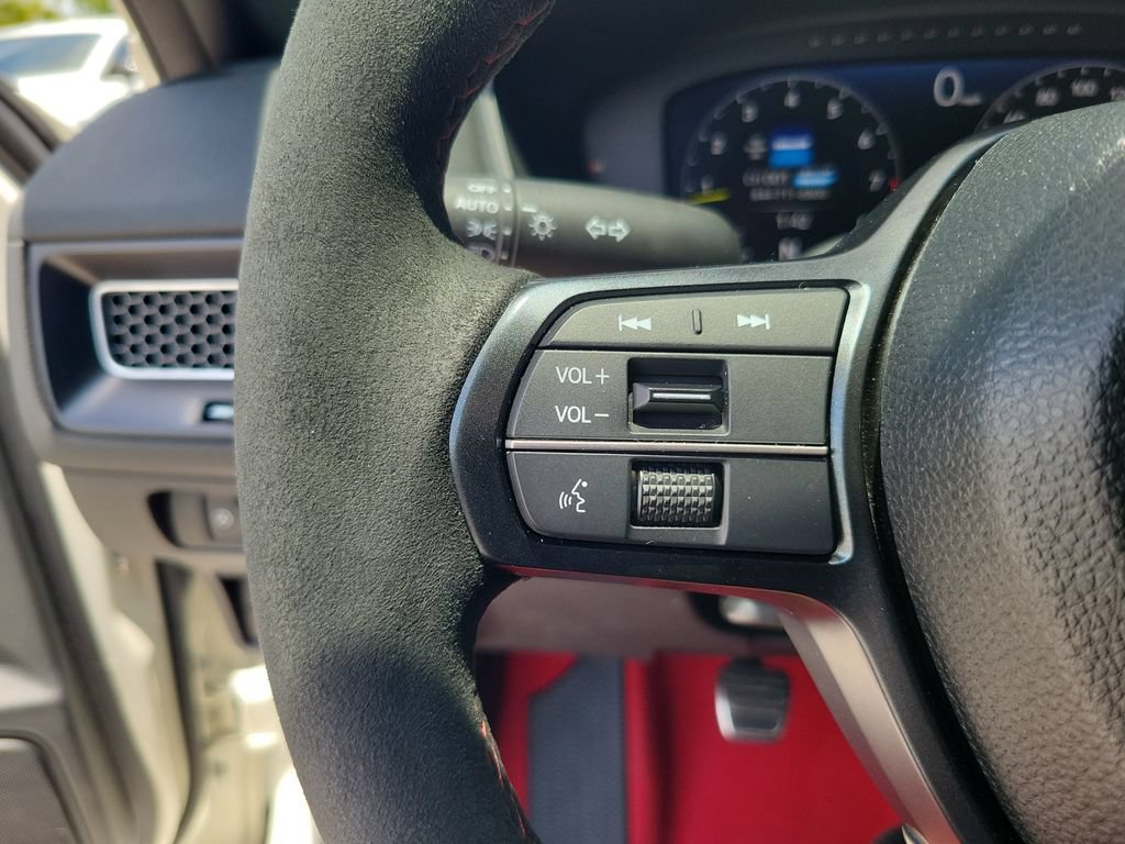 Used 2025 Honda Civic Type R image 21