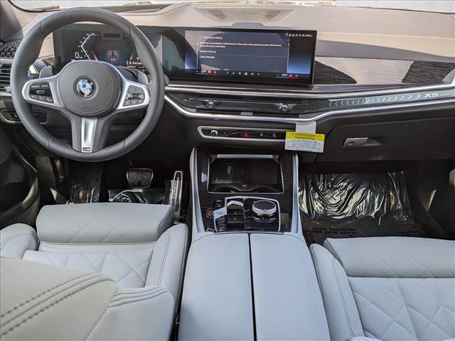 Used 2026 BMW X5 xDrive40i w/ M Sport Package AWD/4WD image 16
