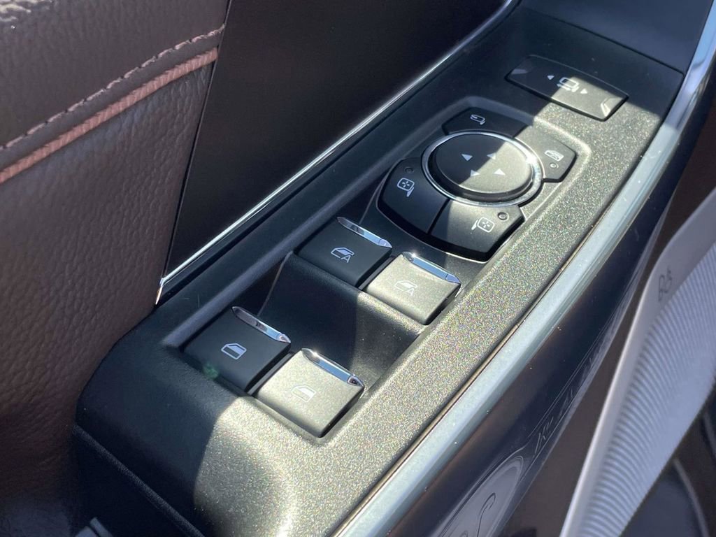 Used 2025 Ford F250 King Ranch w/ Chrome Package AWD/4WD image 25