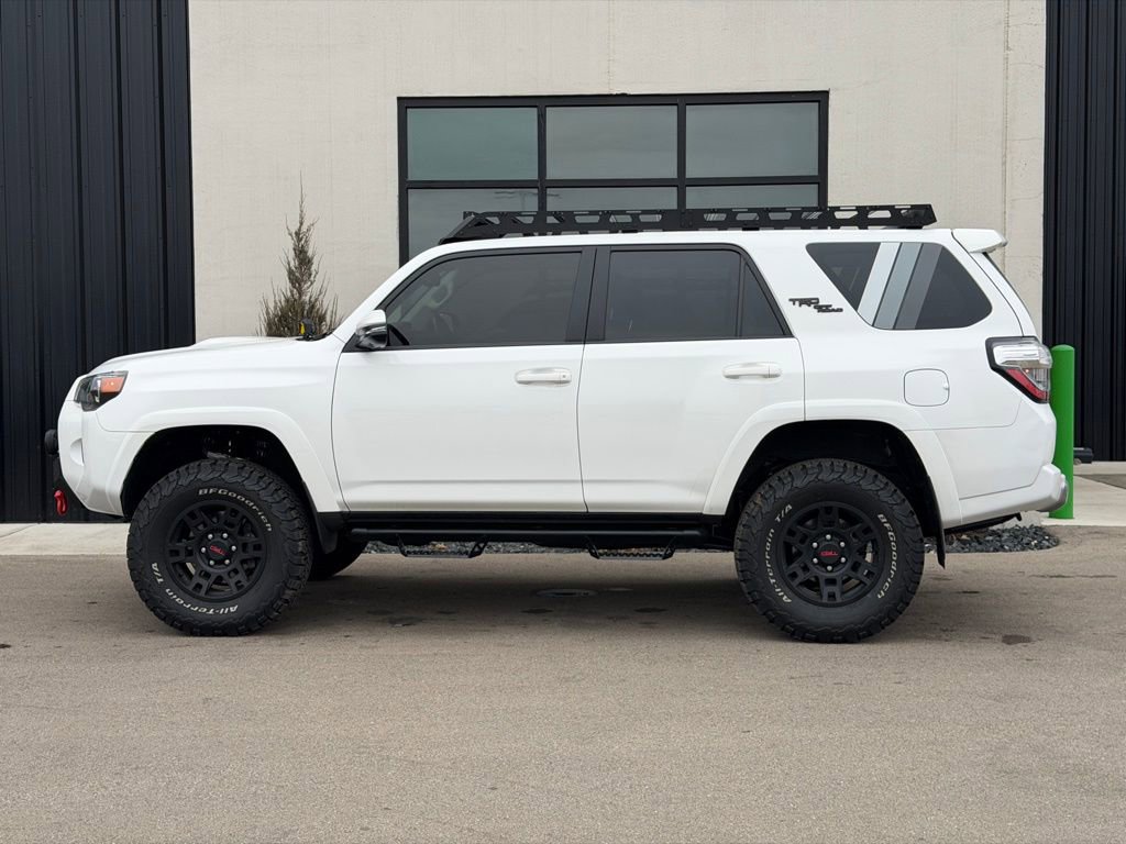 Used 2023 Toyota 4Runner TRD Off-Road Premium w/ Off Road Premium Plus Package image 2