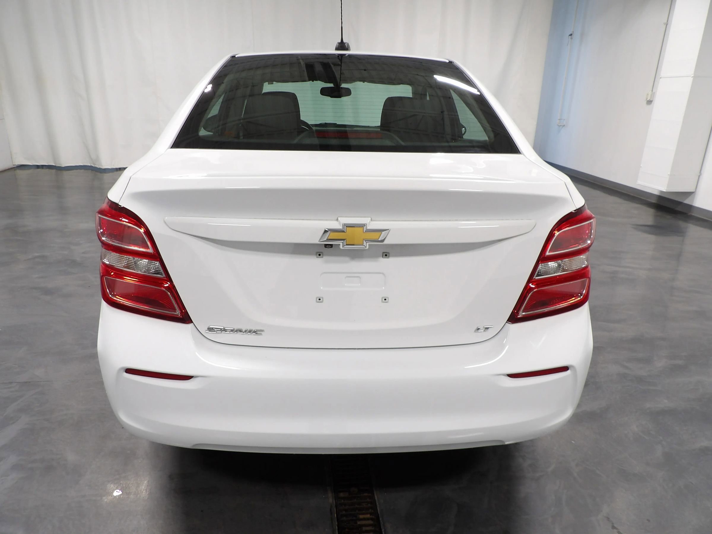 Used 2019 Chevrolet Sonic LT FWD image 6