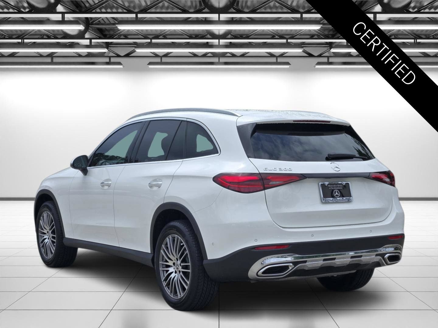 Certified 2026 Mercedes-Benz GLC 300 image 9