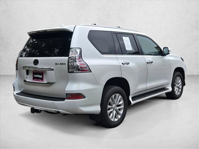 Used 2021 Lexus GX 460 w/ Accessory Package image 5