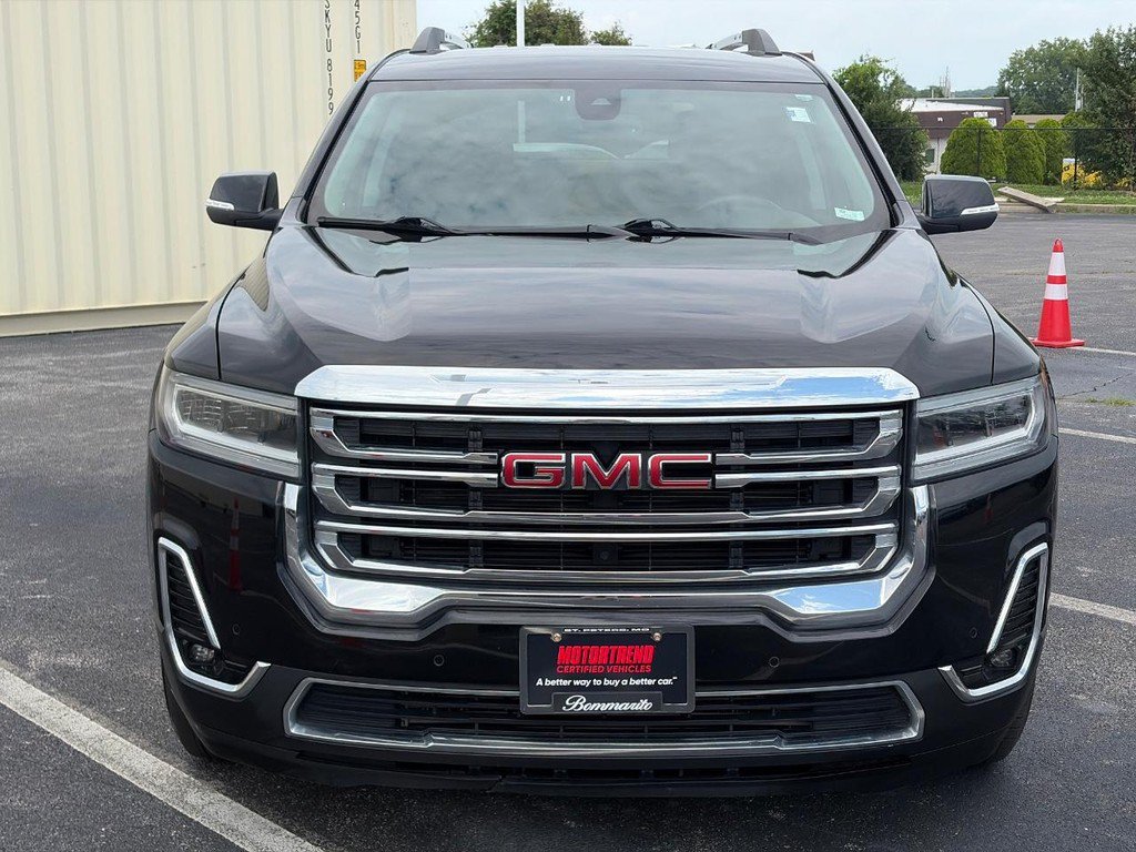Used 2023 GMC Acadia SLT AWD/4WD image 2
