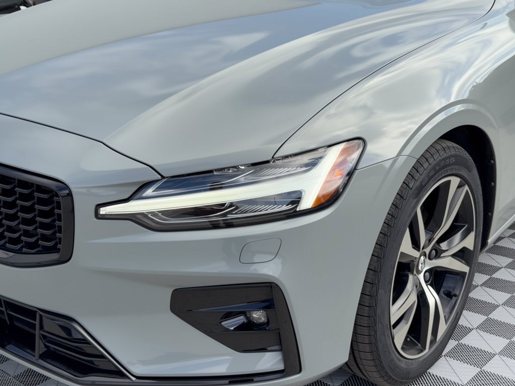 Certified 2024 Volvo S60 B5 Core w/ Climate Package FWD image 12