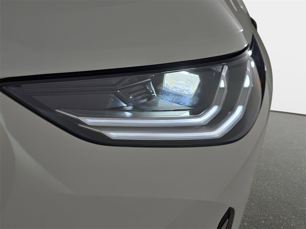 Used 2025 BMW X3 xDrive30i w/ Convenience Package image 34