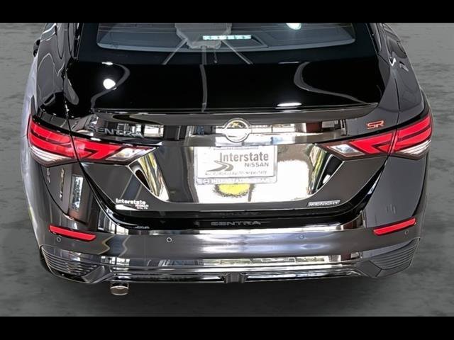 Used 2025 Nissan Sentra SR w/ Midnight Edition FWD image 11