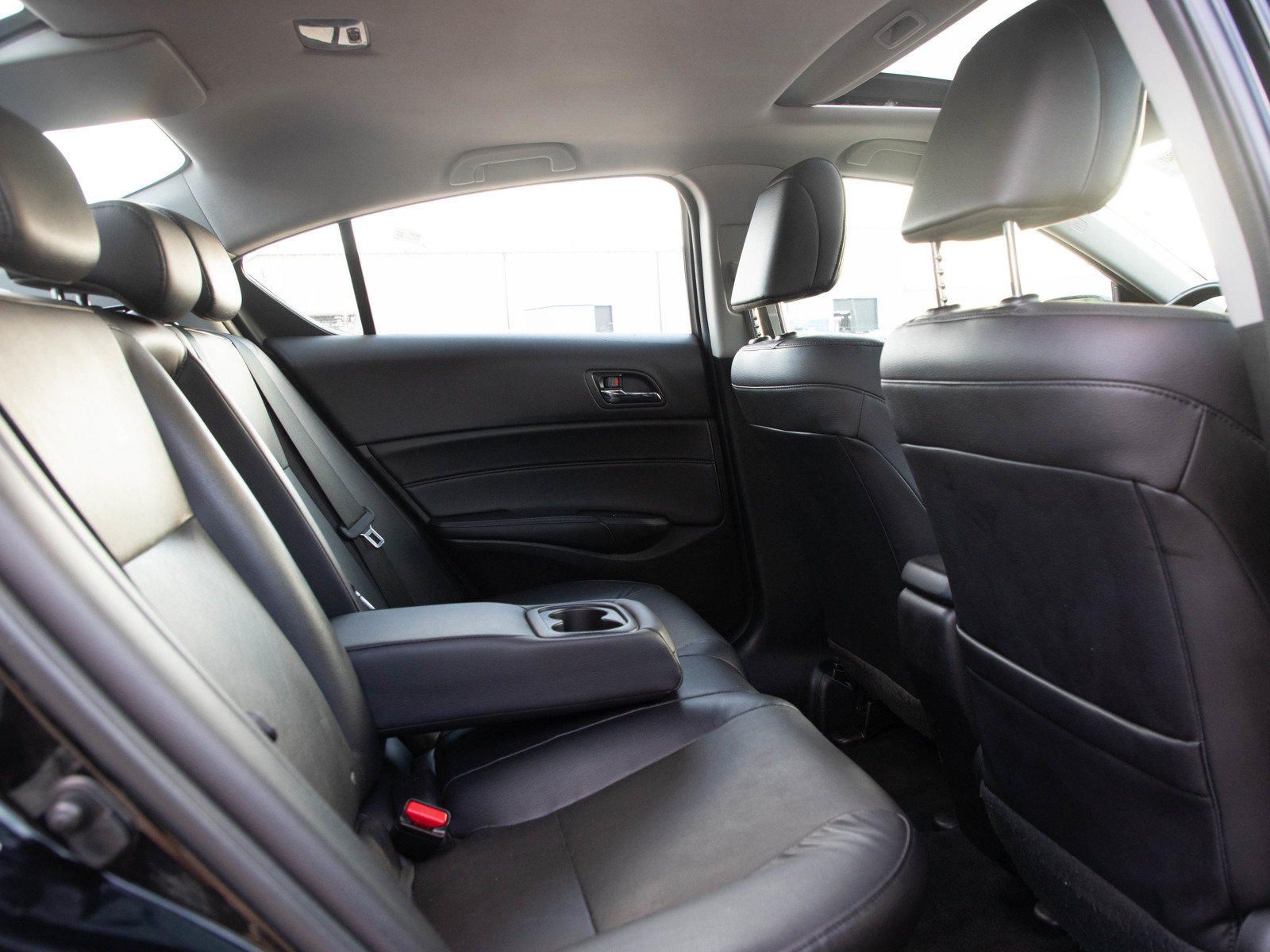 Used 2016 Acura ILX FWD image 12