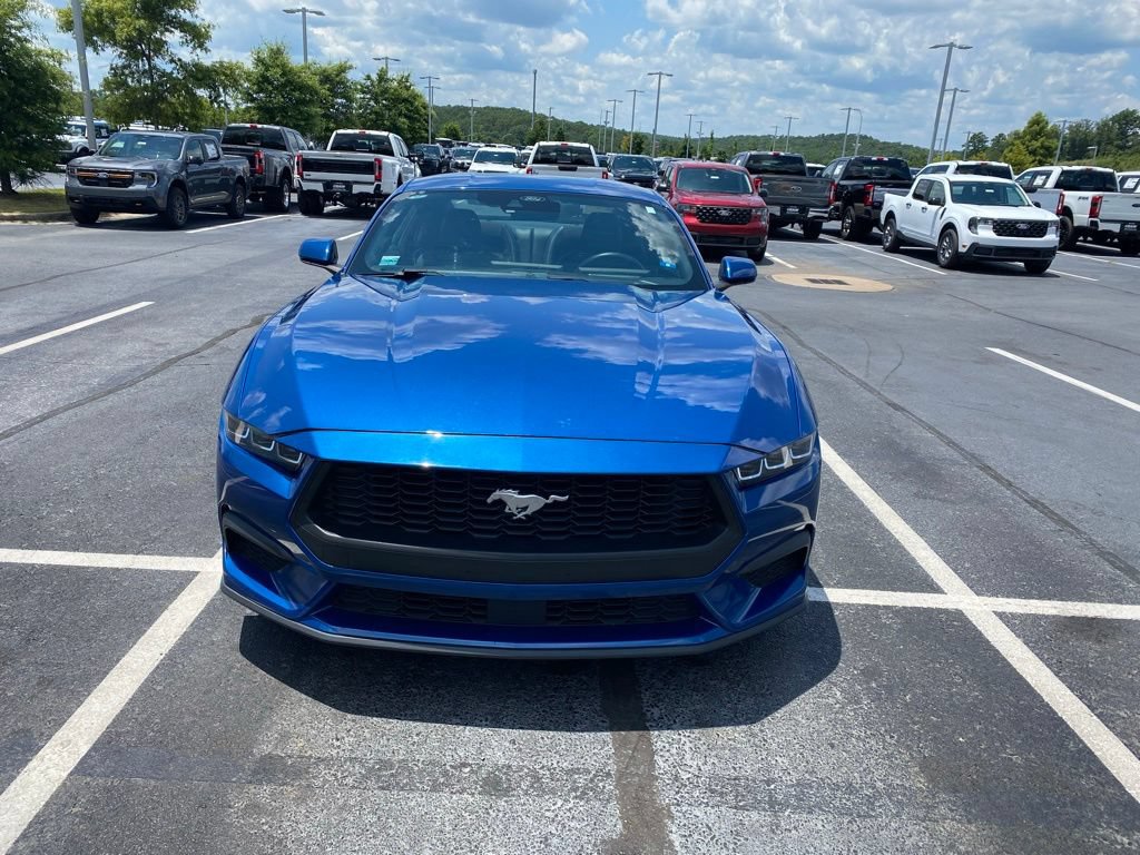 Certified 2024 Ford Mustang Coupe RWD image 2