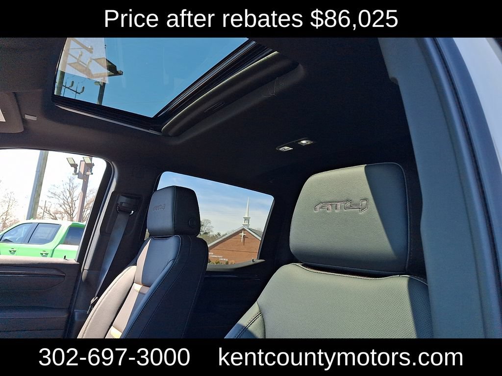 New 2026 GMC Sierra 1500 AT4 w/ AT4 Premium Package AWD/4WD image 14