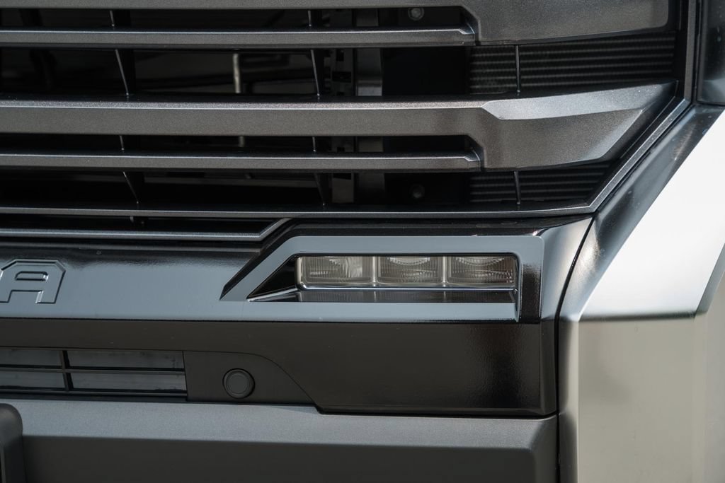 New 2026 Toyota Tundra Limited AWD/4WD image 13