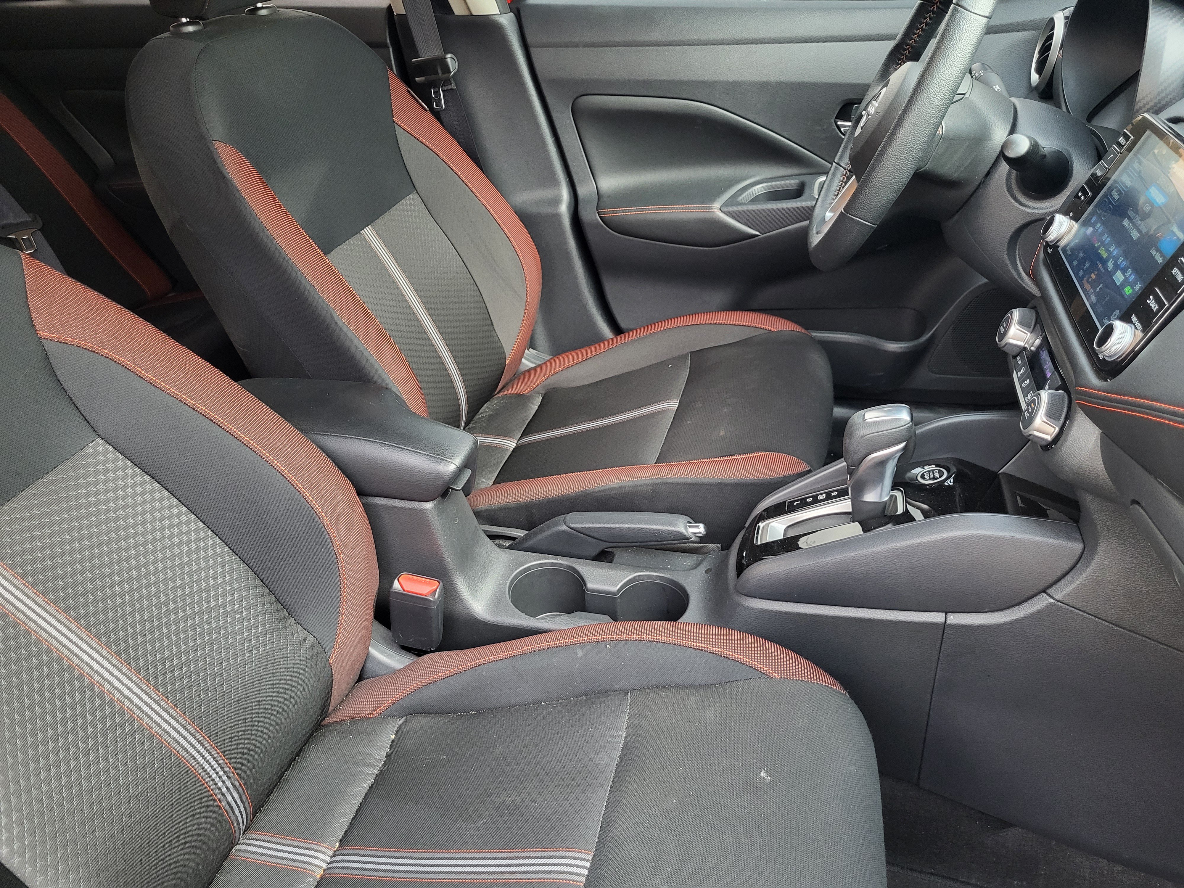 Certified 2025 Nissan Versa SR w/ Electronics Package FWD image 18