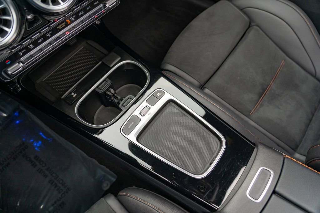 Used 2024 Mercedes-Benz CLA 45 AMG 4MATIC w/ AMG Performance Seat Package image 27