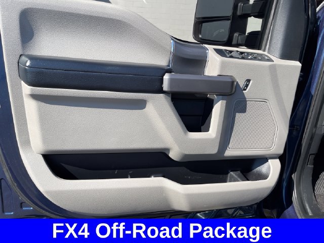 Used 2019 Ford F250 XLT w/ XLT Premium Package AWD/4WD image 9
