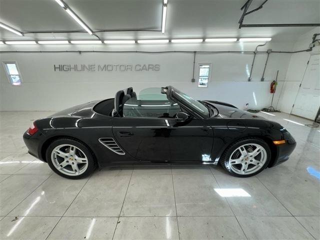 Used 2005 Porsche Boxster RWD image 12