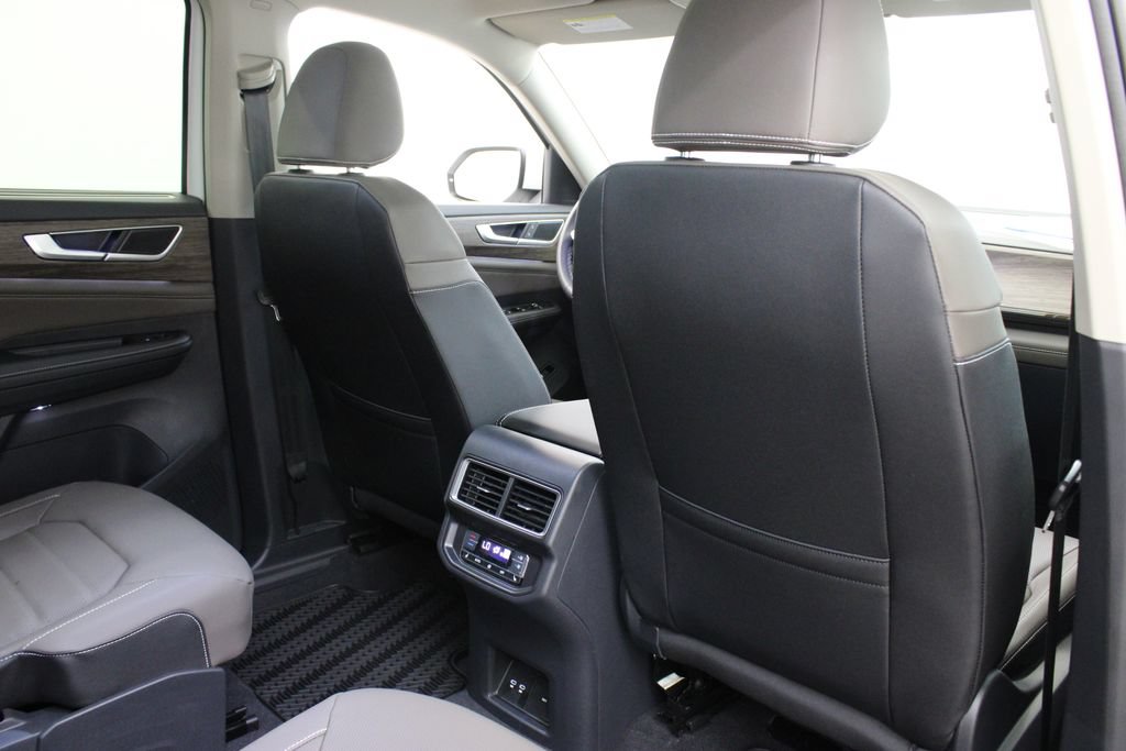 New 2026 Volkswagen Atlas SEL AWD/4WD image 21