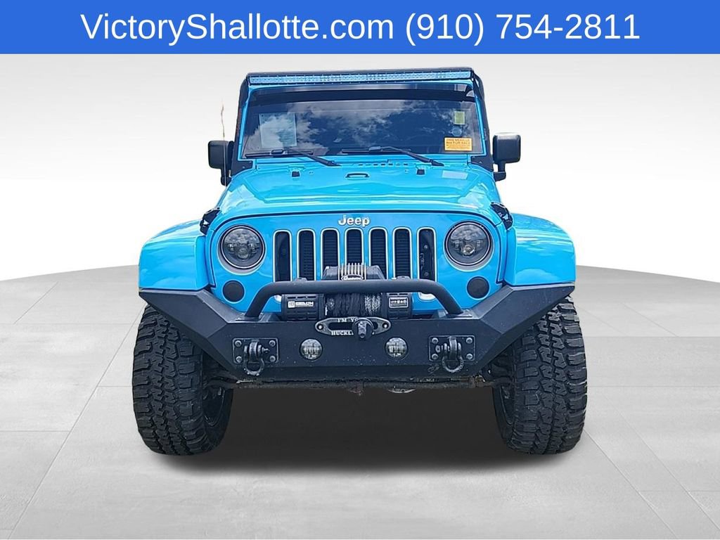 Used 2018 Jeep Wrangler Unlimited Sahara AWD/4WD image 9