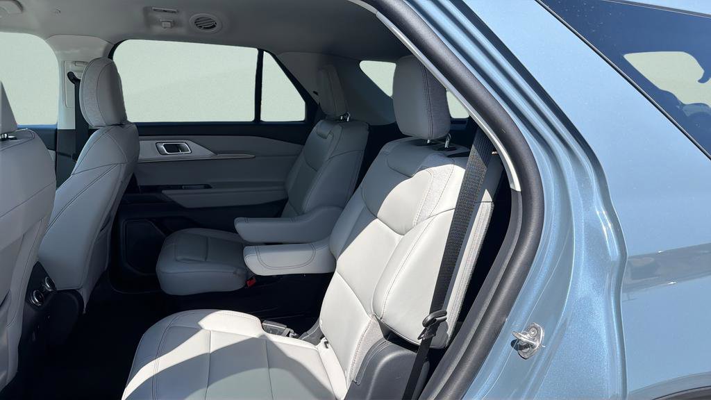 New 2026 Ford Explorer Active w/ Active Comfort Package AWD/4WD image 40