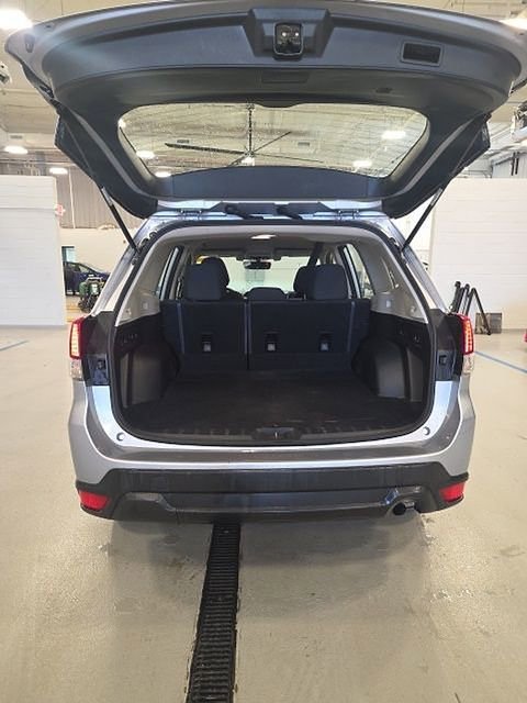 Used 2021 Subaru Forester image 7