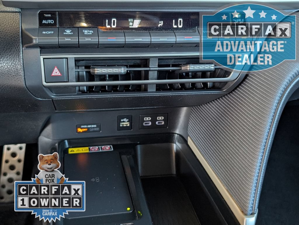 Used 2025 Toyota Camry SE FWD image 8