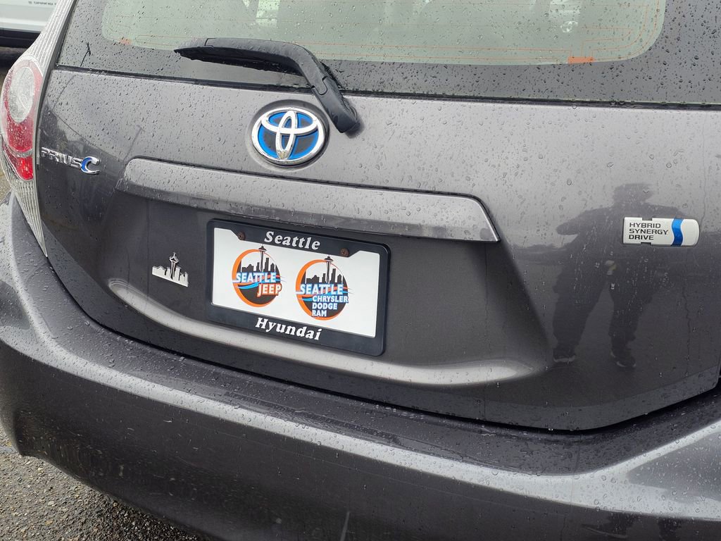Used 2014 Toyota Prius C Three FWD image 12