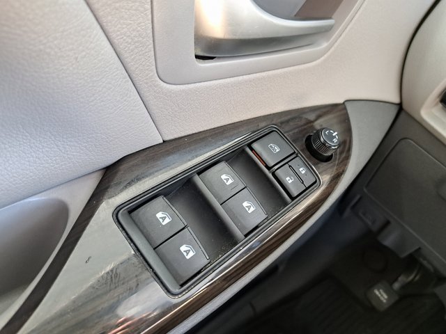Used 2019 Toyota Sienna XLE Premium image 20
