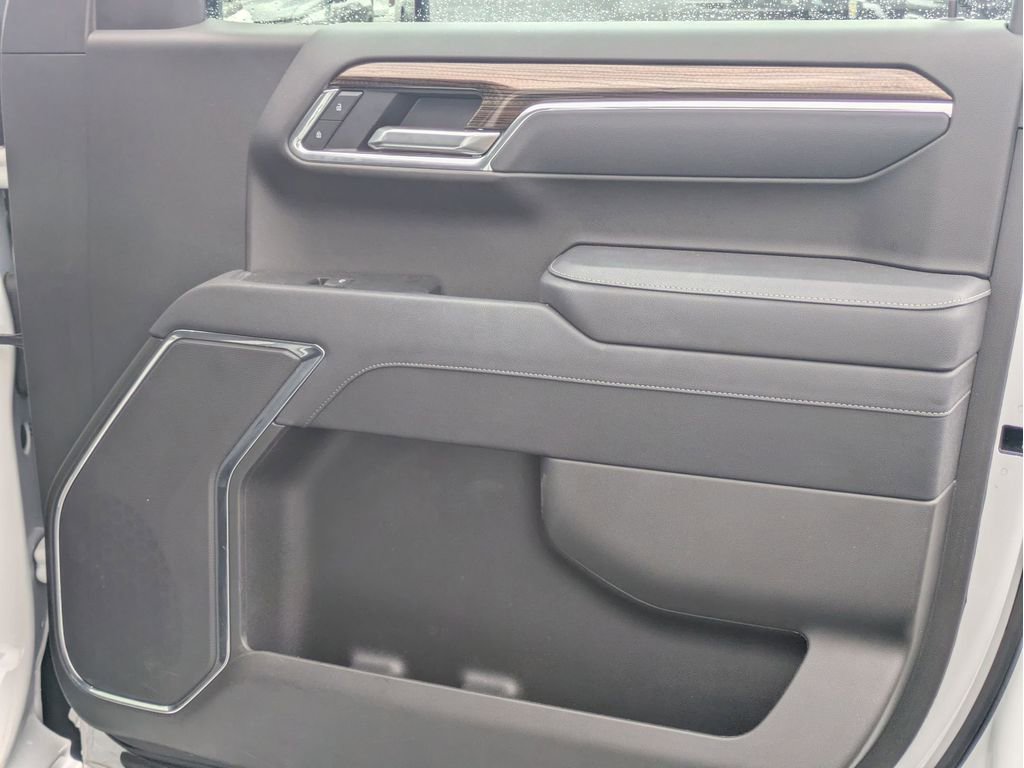 Certified 2025 Chevrolet Silverado 1500 LT w/ Safety Package image 28