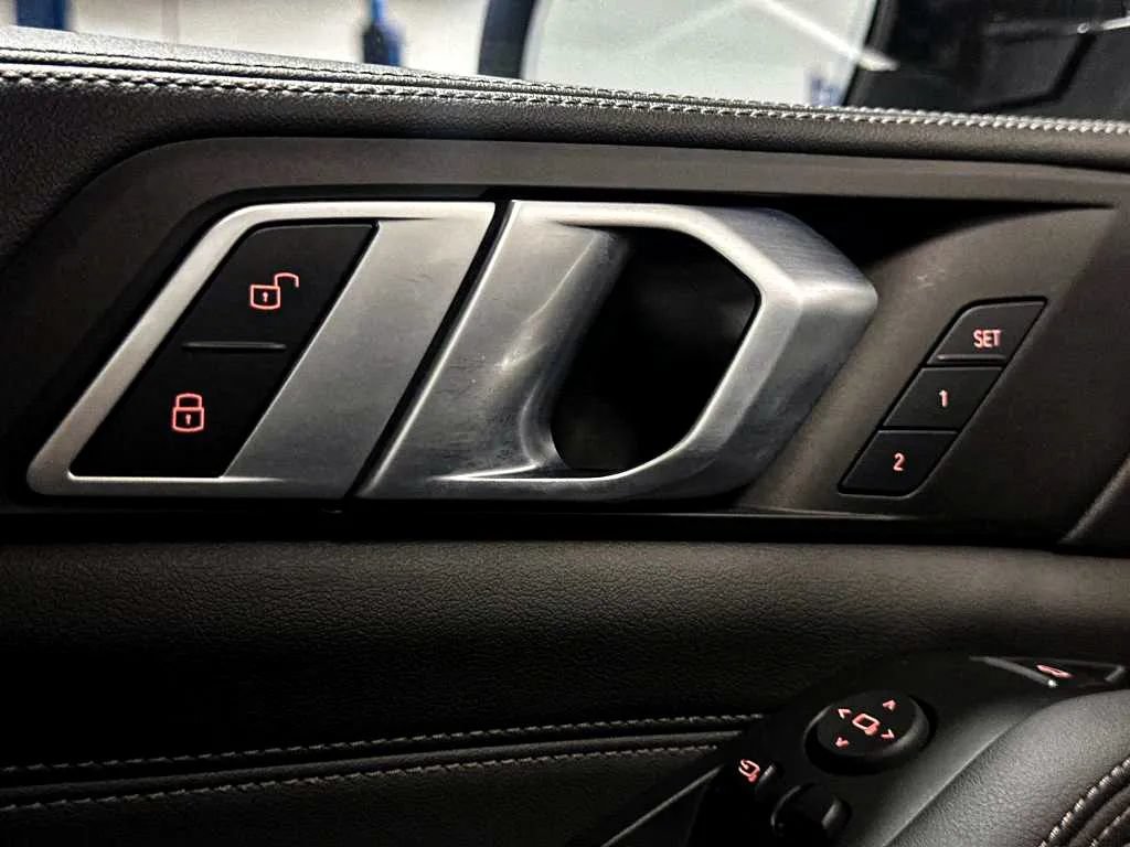 Used 2024 BMW X5 xDrive40i w/ Premium Package AWD/4WD image 29