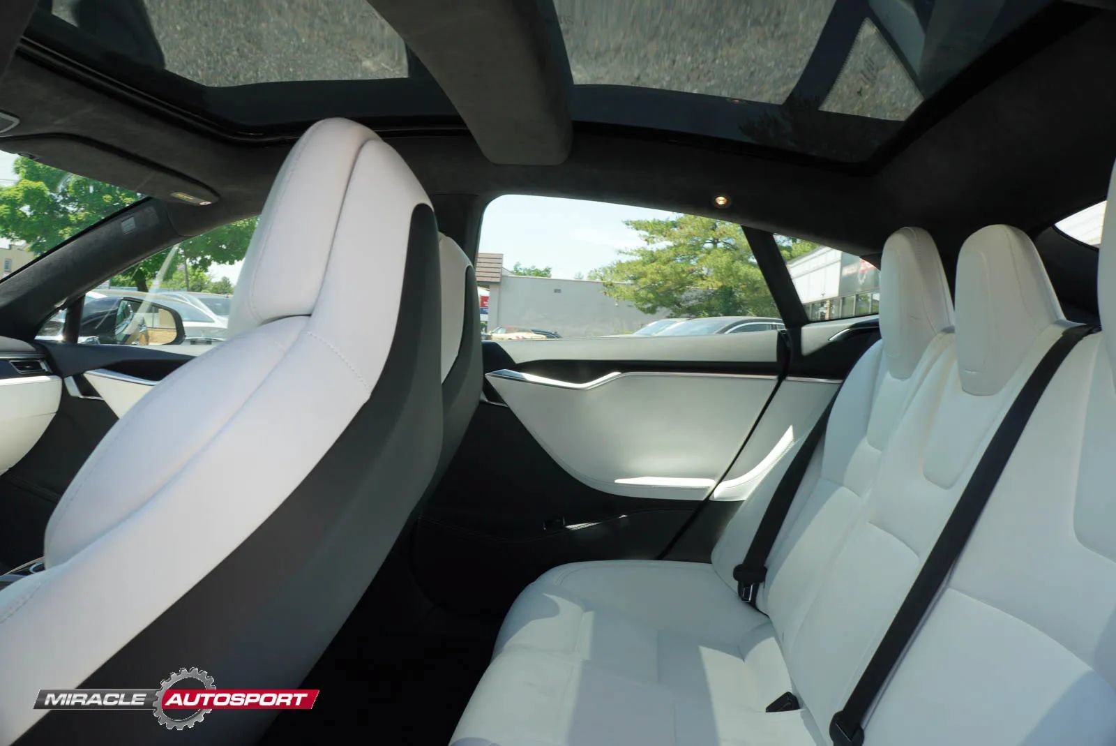 Used 2017 Tesla Model S 100D AWD/4WD image 27
