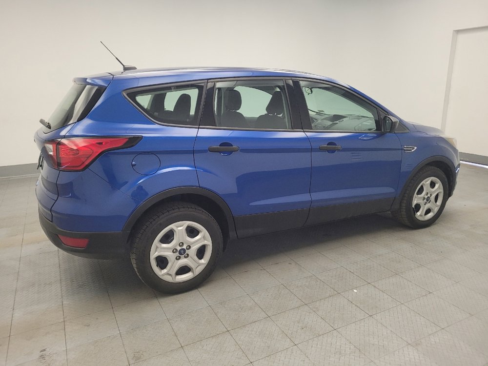Used 2019 Ford Escape S image 10