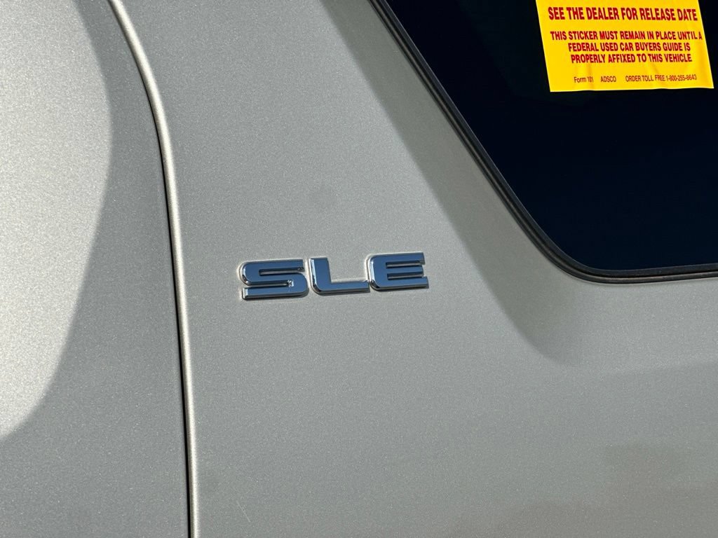 Used 2014 GMC Terrain SLE w/ Chrome Package AWD/4WD image 4
