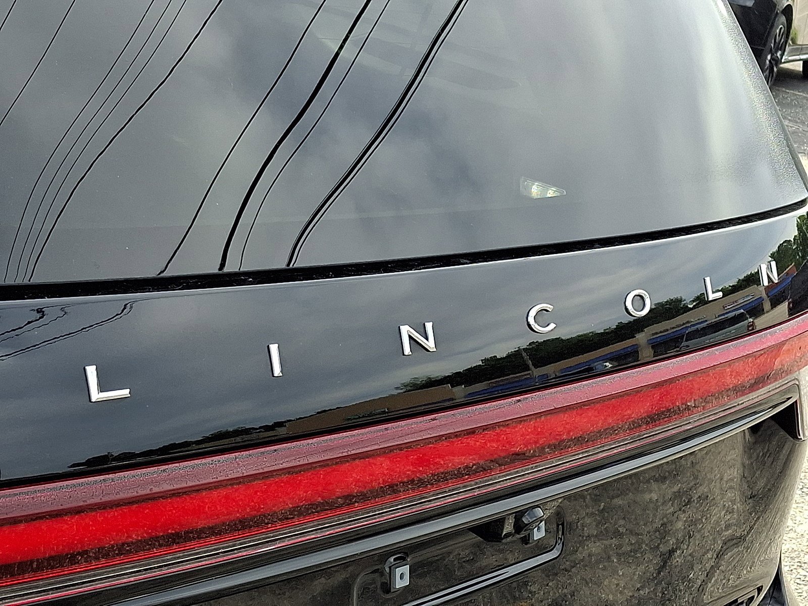 Certified 2025 Lincoln Aviator Reserve w/ Jet Appearance Package RWD image 30