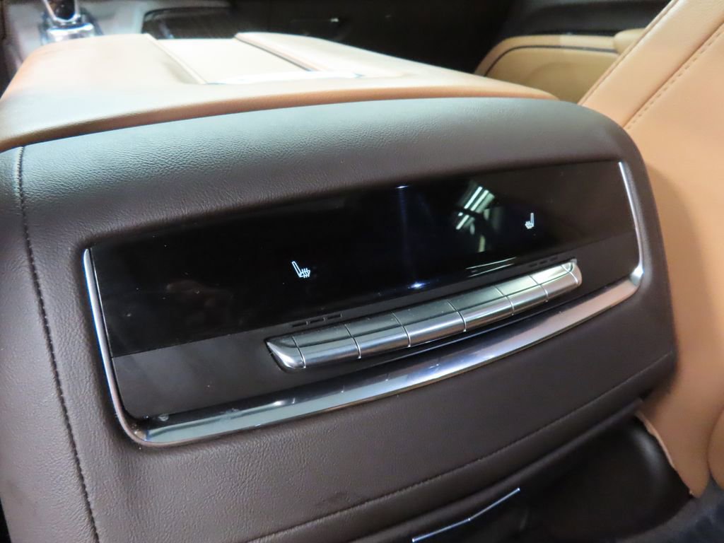 Used 2022 Cadillac Escalade Sport w/ Touring Package AWD/4WD image 14