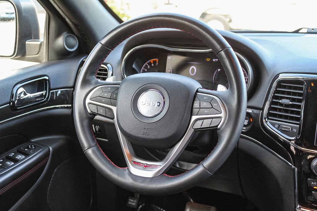 Used 2019 Jeep Grand Cherokee Trailhawk w/ Trailhawk Luxury Group image 19