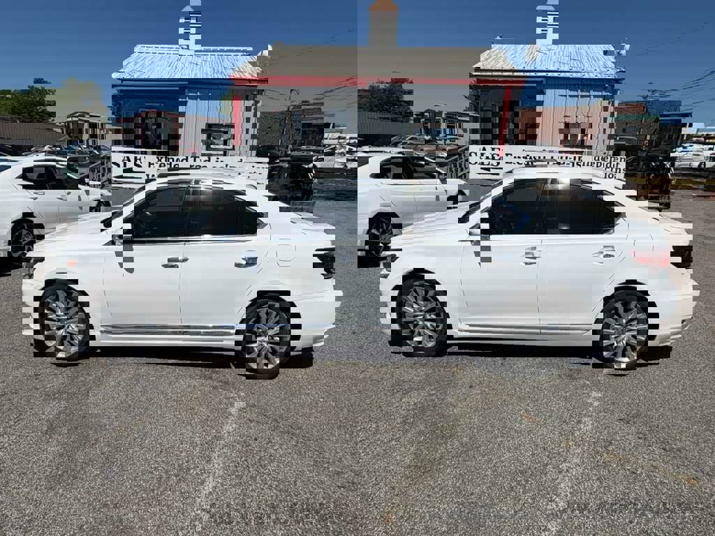 Used 2013 Lexus LS 460 w/ Comfort Pkg RWD image 8