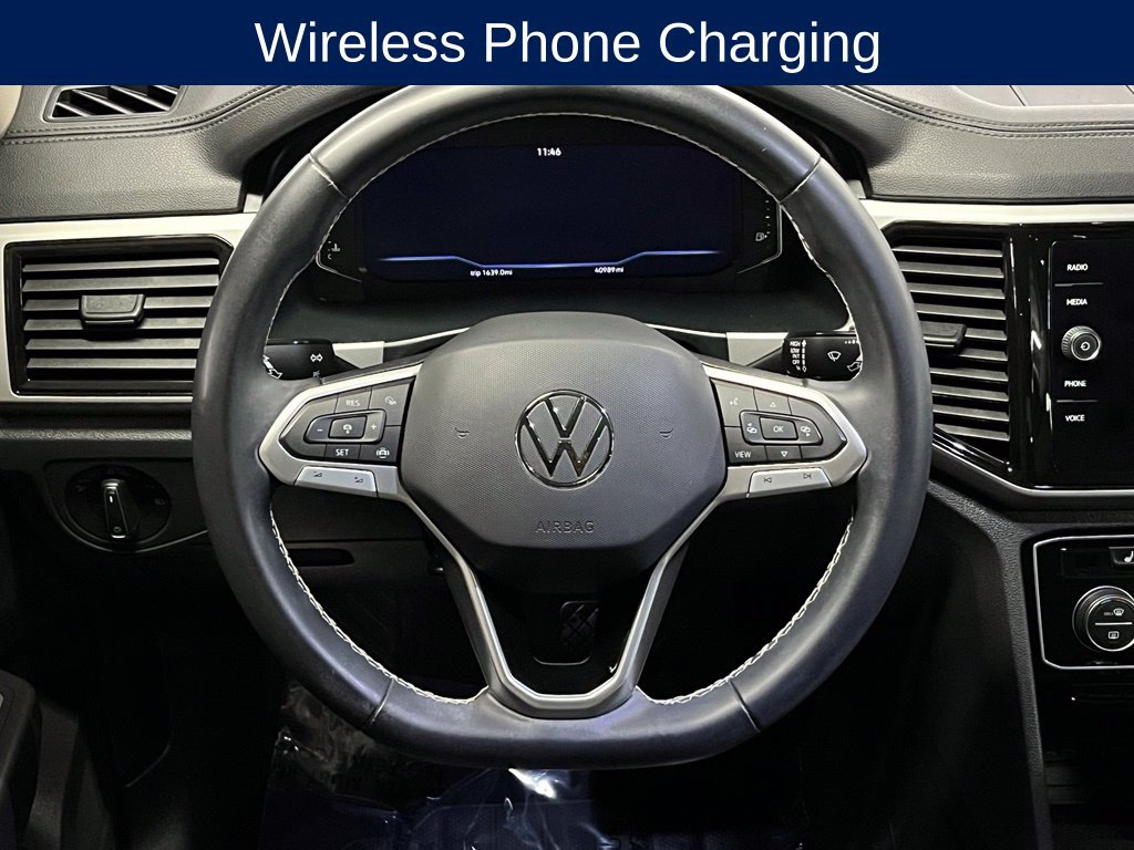 Used 2023 Volkswagen Atlas SE w/ Panoramic Sunroof Package FWD image 9