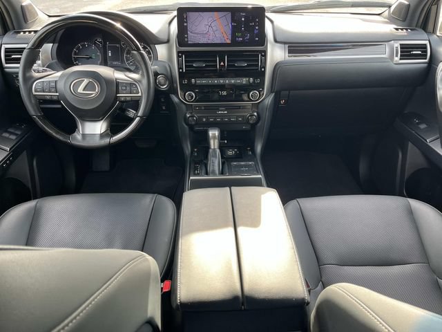Used 2023 Lexus GX 460 Premium w/ Premium Package AWD/4WD image 14