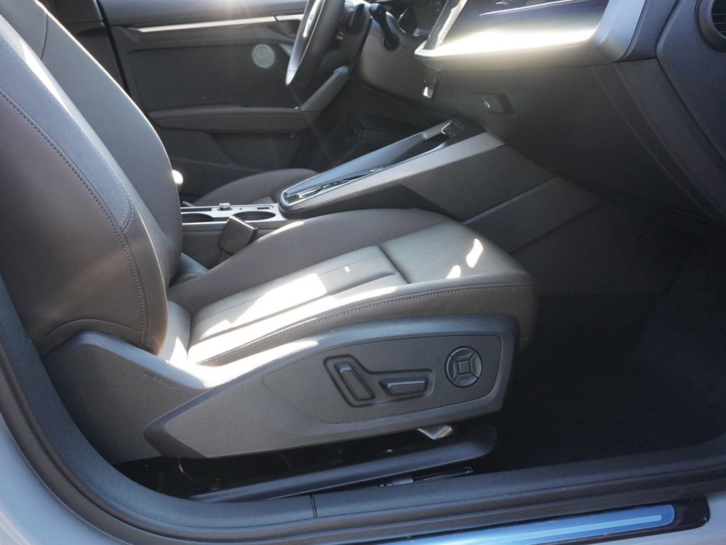 Used 2025 Audi A3 2.0T Premium w/ Black Optic Package image 25