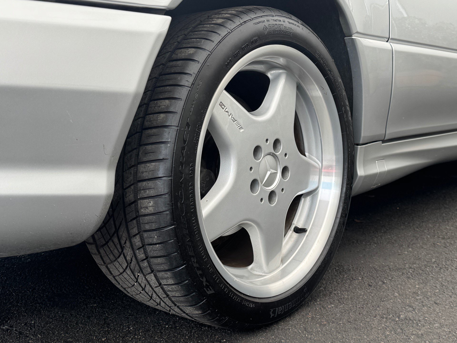 Used 2001 Mercedes-Benz SL 500 image 20
