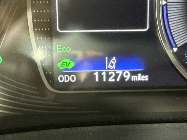 Used 2025 Lexus ES 300h w/ Technology Package FWD image 17