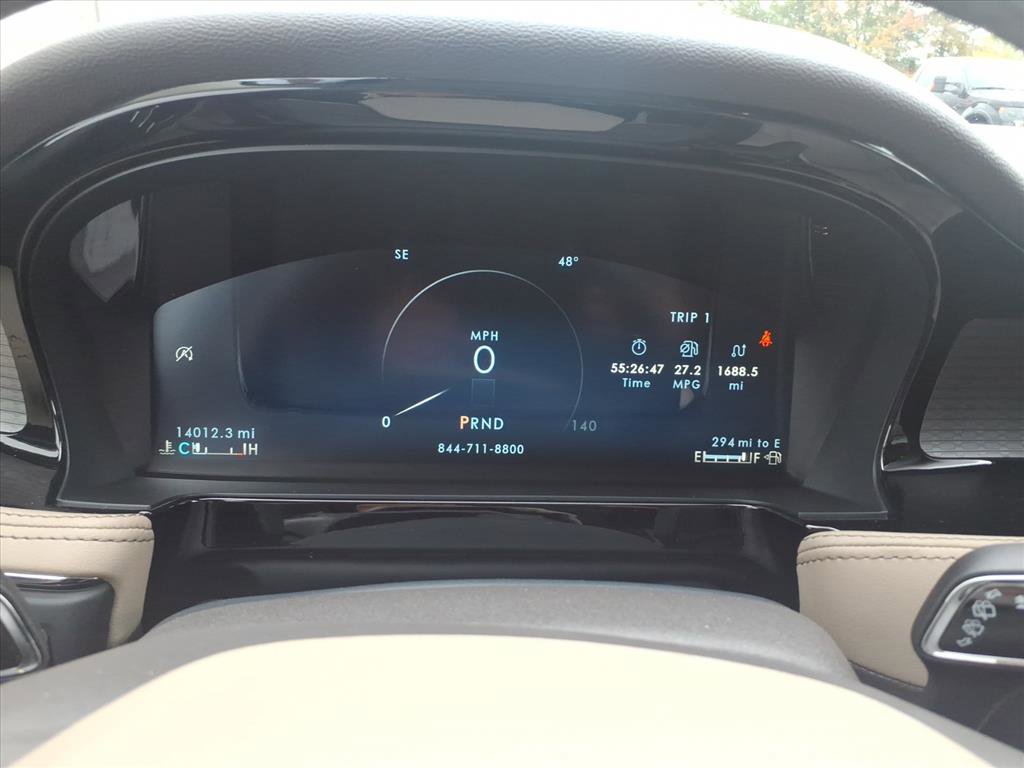 Certified 2023 Lincoln Corsair AWD w/ Equipment Group 101A image 15