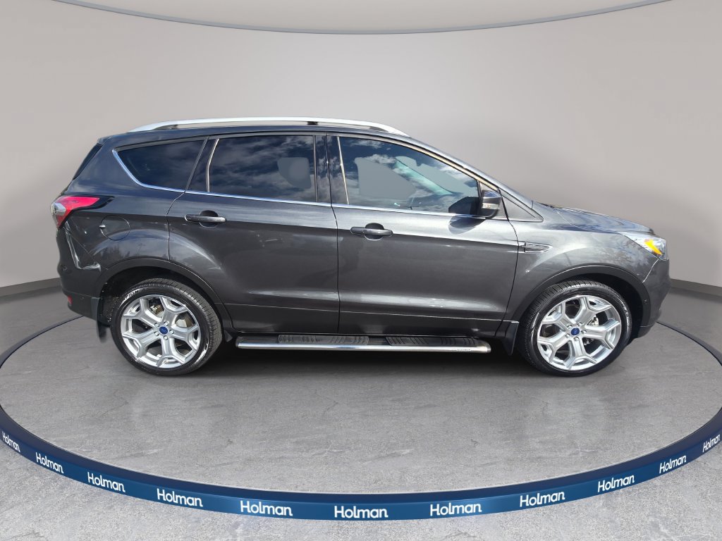 Used 2017 Ford Escape Titanium w/ Equipment Group 301A AWD/4WD image 5