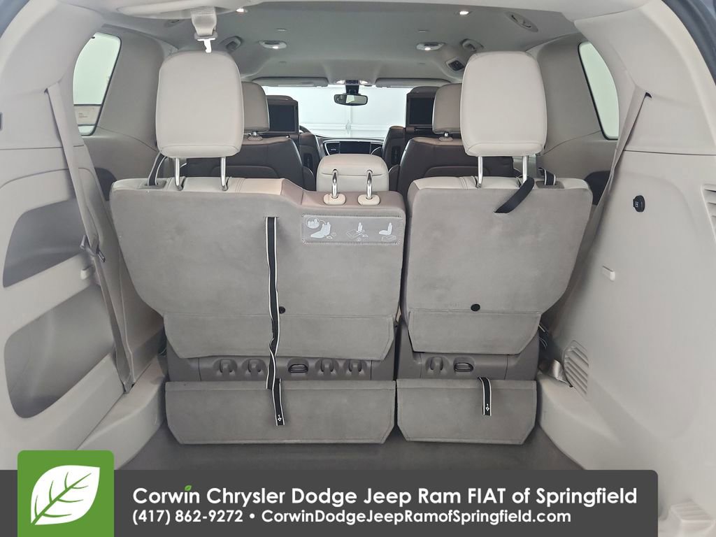 Used 2017 Chrysler Pacifica Touring-L Plus image 32