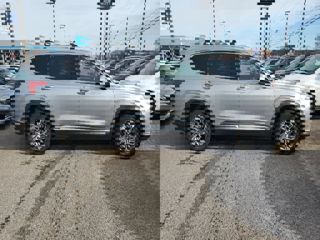 Used 2022 Hyundai Santa Fe SEL w/ Convenience + Premium Package image 7