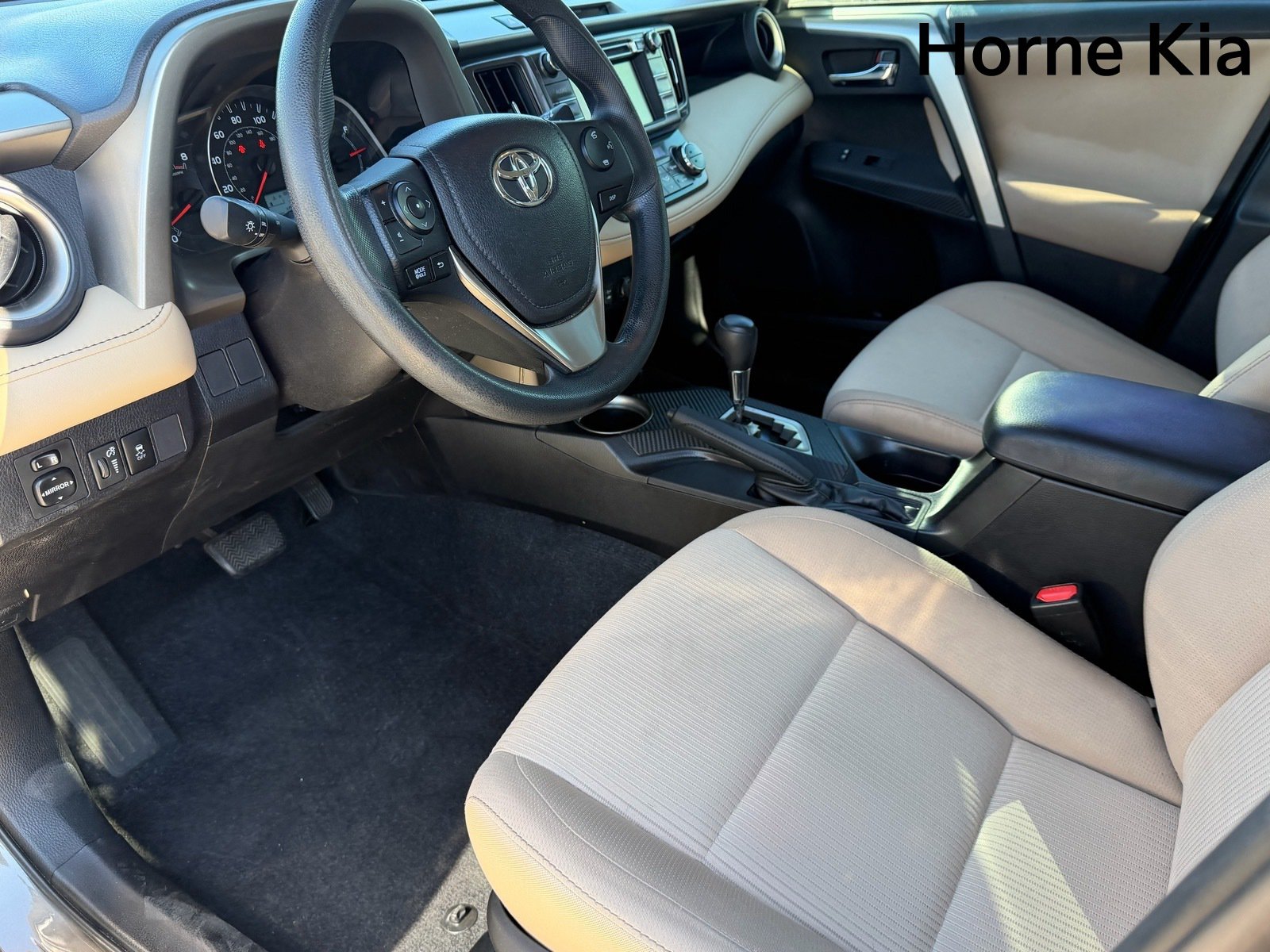 Used 2014 Toyota RAV4 XLE FWD image 17