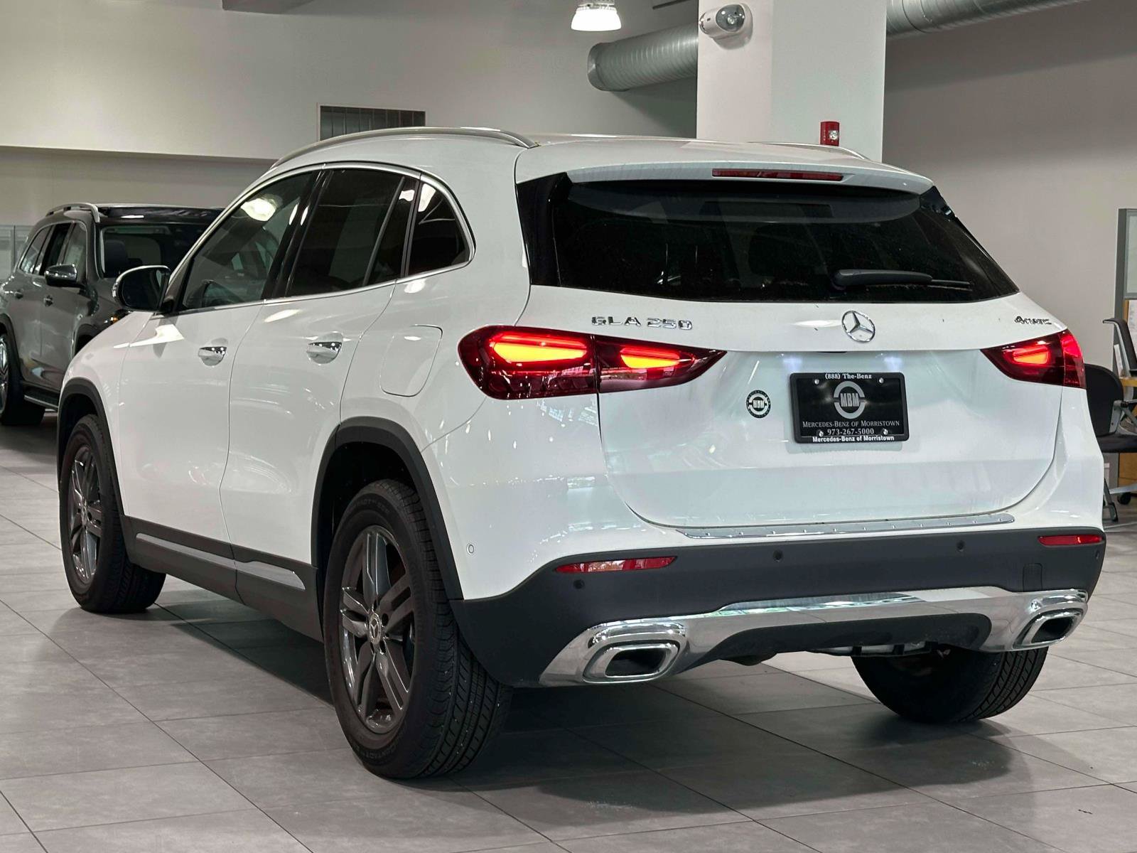 Certified 2025 Mercedes-Benz GLA 250 4MATIC image 4