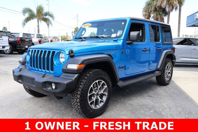 Used 2024 Jeep Wrangler Sport S image 4
