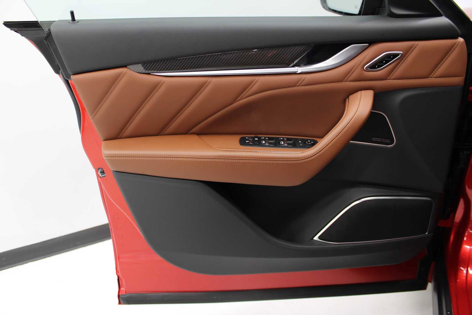 Used 2022 Maserati Levante Modena S image 26
